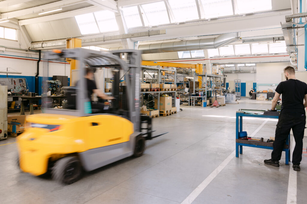 Logistica e distribuzione AMC Service
